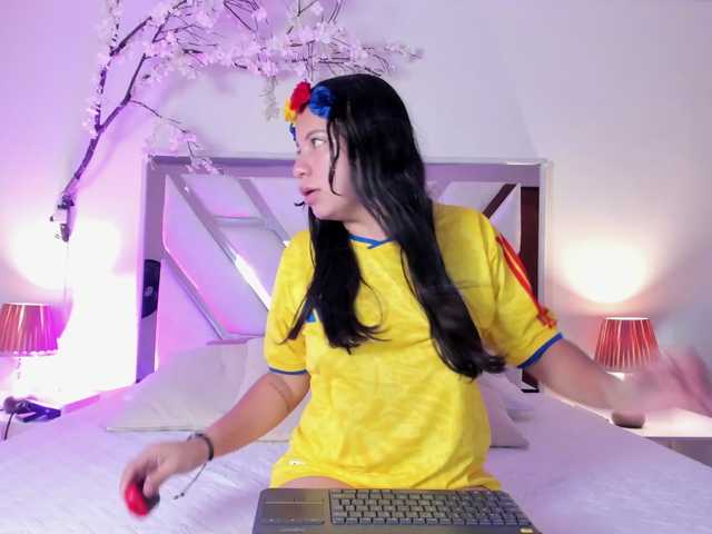 Rianakane live cam on BongaCams