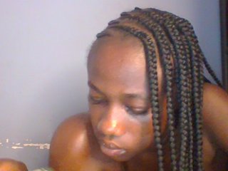 Cute-dall's Live Webcam