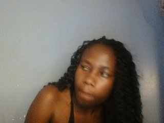 Cute-dall's Live Webcam