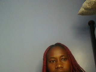 Cute-dall's Live Webcam