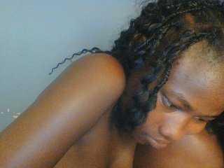 Cute-dall's Live Webcam