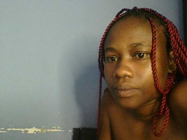 Cute-dall live cam on BongaCams