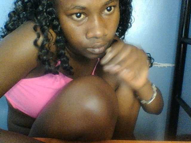 Cute-dall live cam on BongaCams