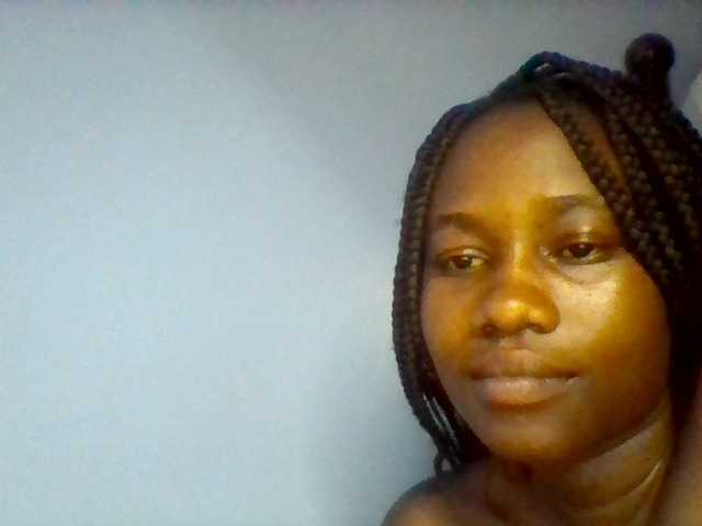 Cute-dall live cam on BongaCams