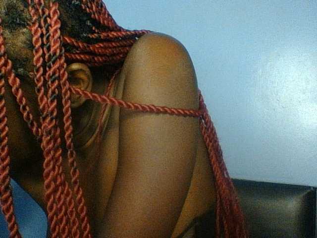 Cute-dall live cam on BongaCams