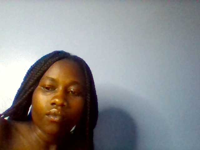 Cute-dall live cam on BongaCams