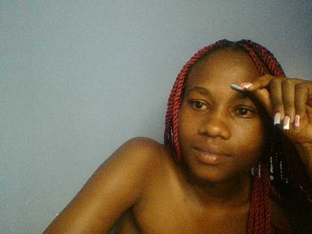 Cute-dall live cam on BongaCams