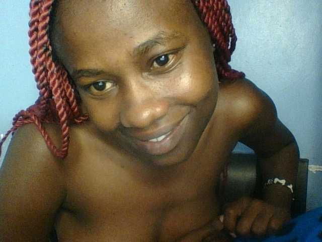 Cute-dall live cam on BongaCams