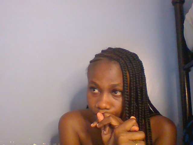 Cute-dall live cam preview