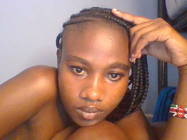 Cute-dall live cam preview