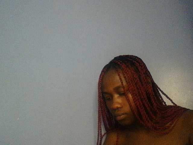 Cute-dall live cam on BongaCams