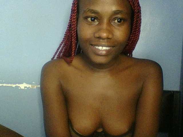 Cute-dall live cam on BongaCams