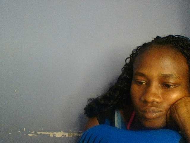Cute-dall live cam on BongaCams