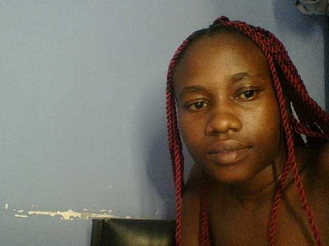 Cute-dall live cam on BongaCams