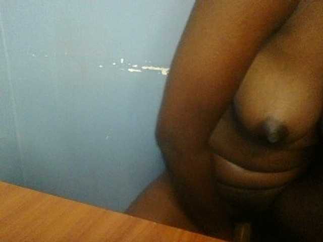 Cute-dall — live female cam
