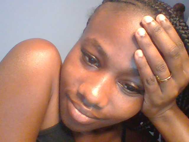 Cute-dall live cam on BongaCams