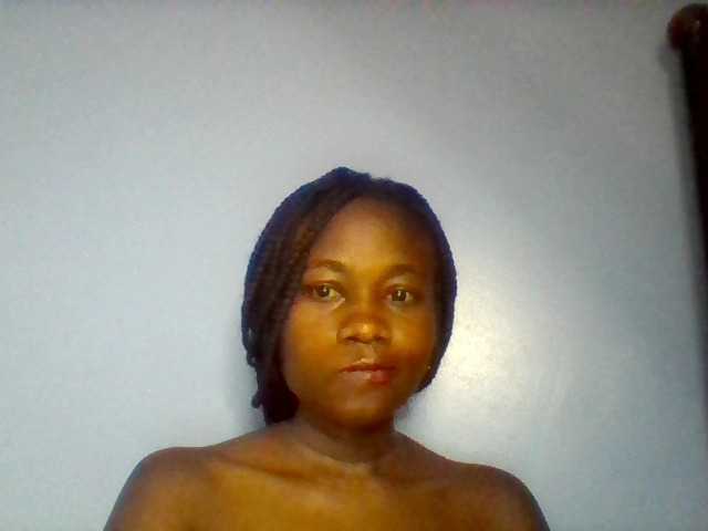 Cute-dall live cam on BongaCams