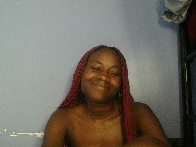Cute-dall live cam on BongaCams