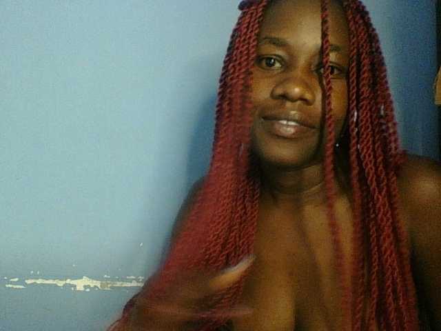 Cute-dall live cam on BongaCams