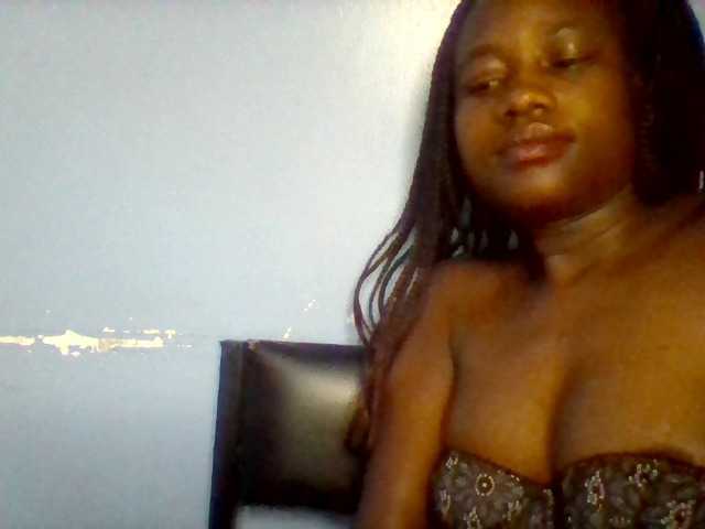 Cute-dall live cam on BongaCams