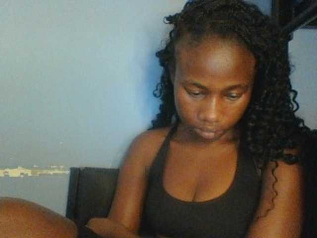 Cute-dall live cam on BongaCams