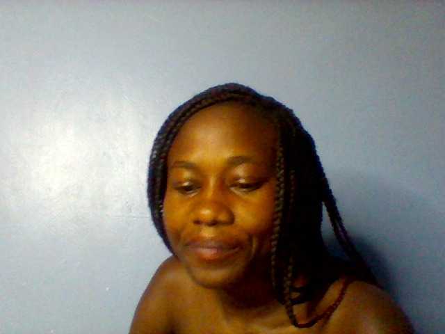 Cute-dall live cam on BongaCams