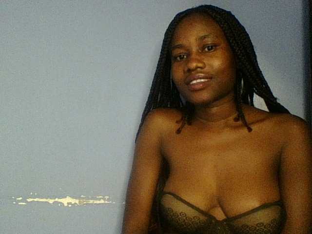 Cute-dall live cam on BongaCams