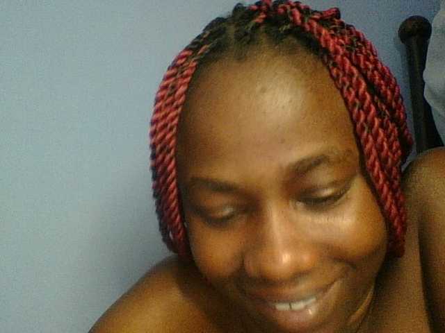 Cute-dall live cam on BongaCams