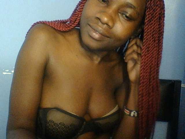 Cute-dall live cam on BongaCams