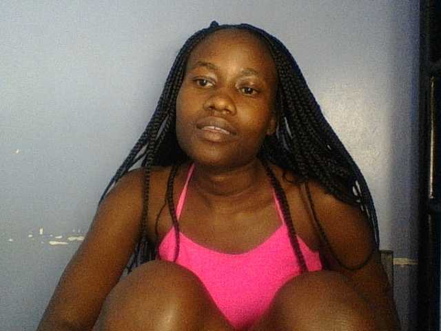 Cute-dall live cam on BongaCams