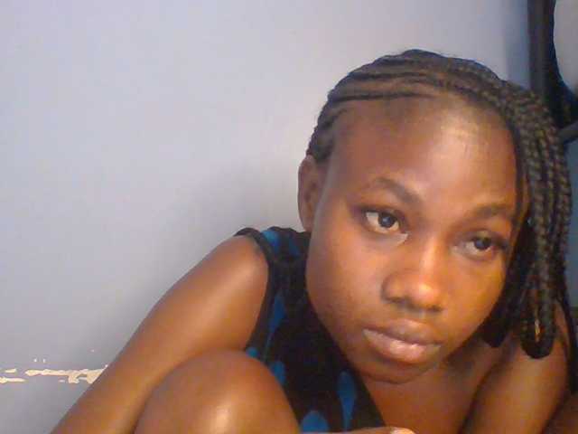 Cute-dall live cam preview