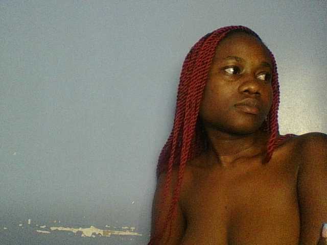 Cute-dall live cam on BongaCams