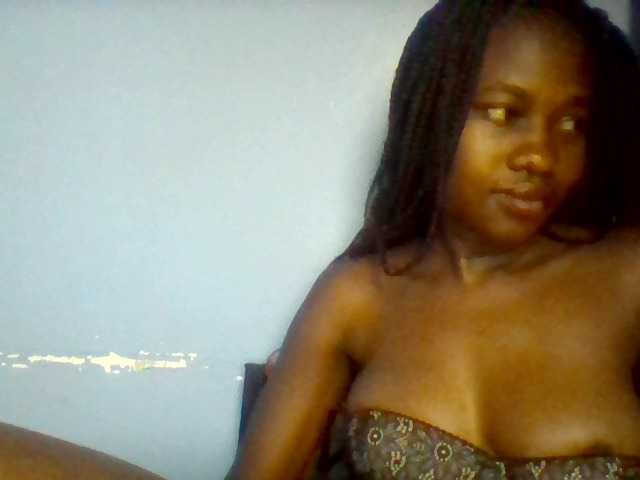 Cute-dall live cam on BongaCams