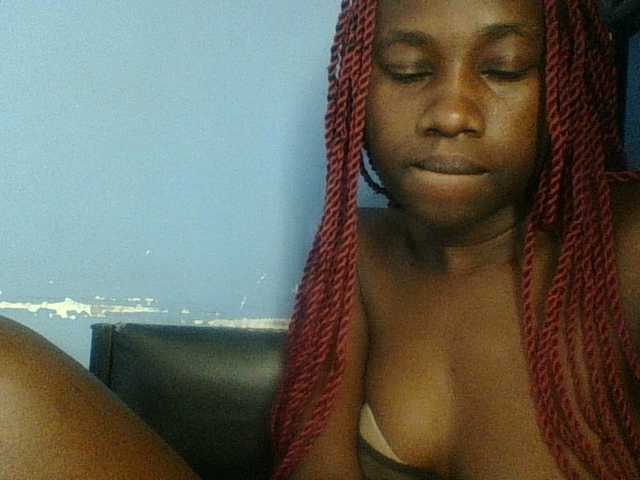 Cute-dall live cam on UnifiedCams