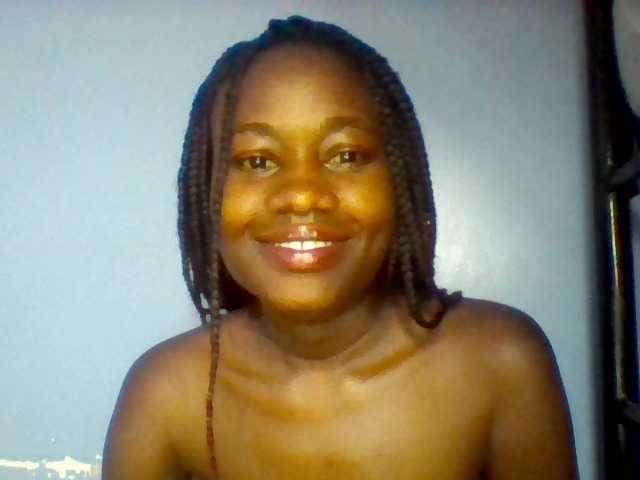 Cute-dall live cam on BongaCams