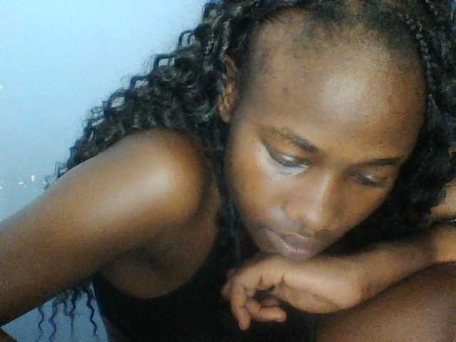Cute-dall live cam on BongaCams