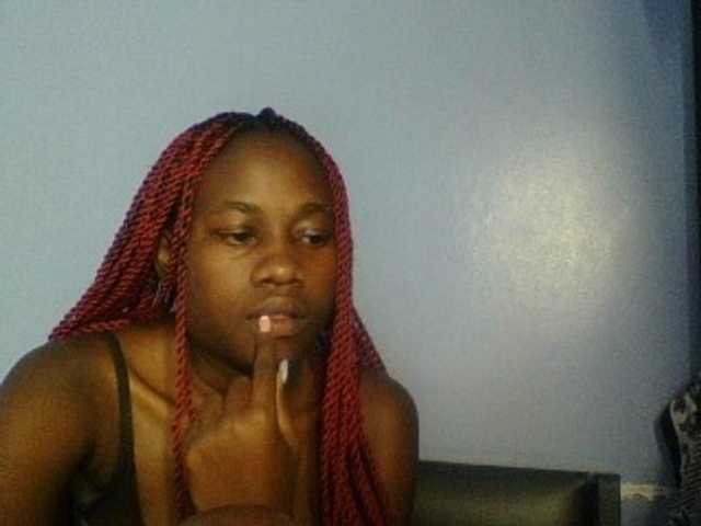 Cute-dall live cam on BongaCams