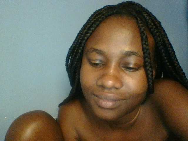 Cute-dall live cam on BongaCams