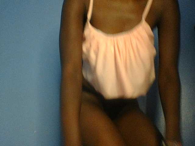 Cute-dall live cam on BongaCams