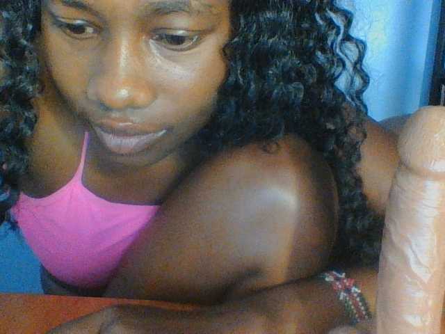 Cute-dall live cam preview