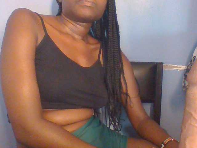 Cute-dall live cam on BongaCams