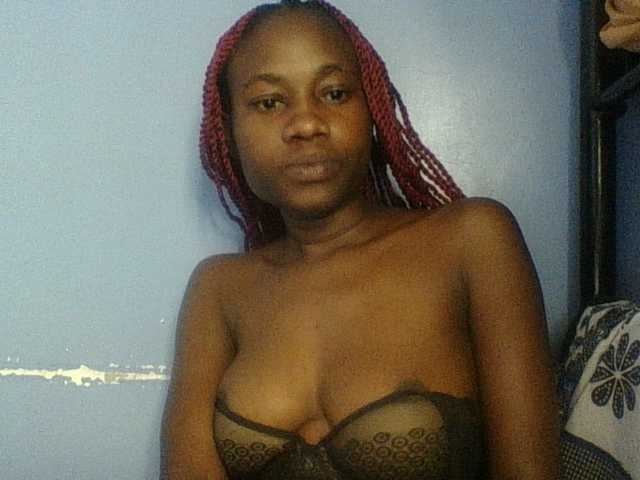 Cute-dall live cam on UnifiedCams