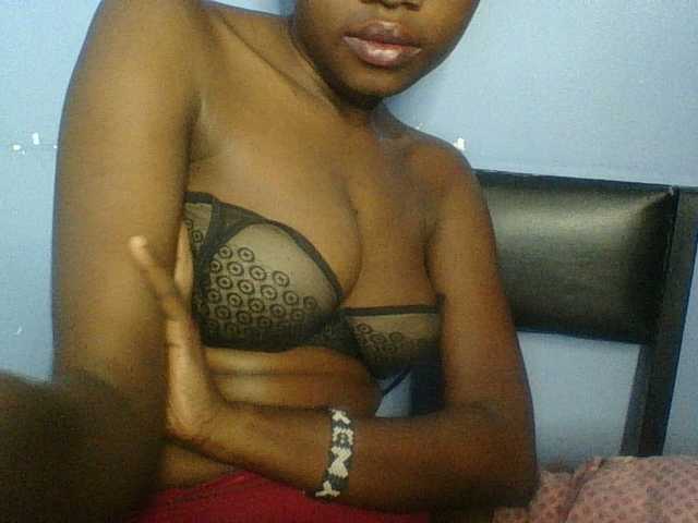 Cute-dall live cam on UnifiedCams