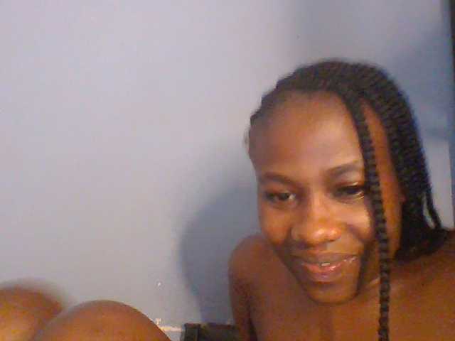 Cute-dall live cam on BongaCams