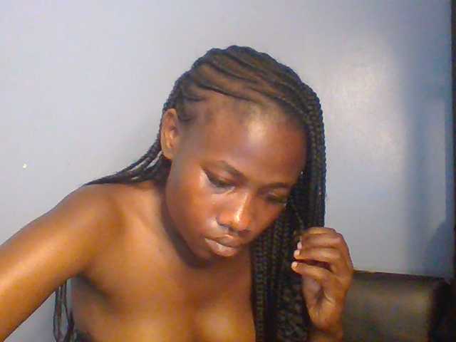 Cute-dall live cam on BongaCams