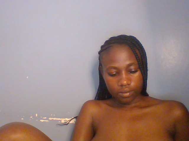 Cute-dall live cam on BongaCams