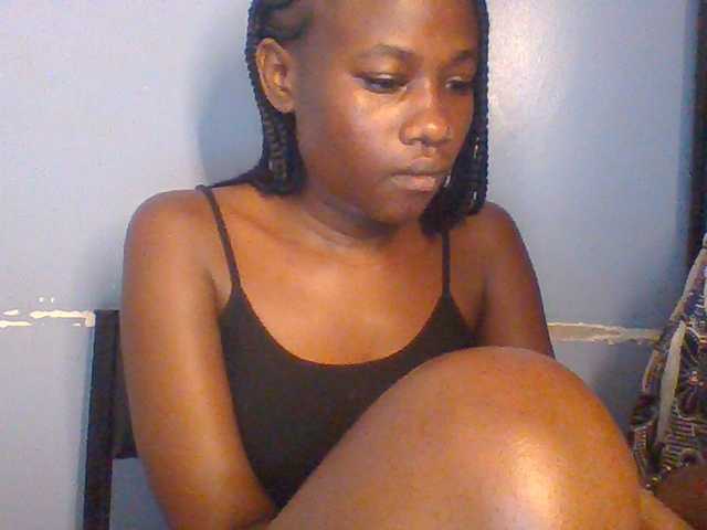 Cute-dall live cam on BongaCams