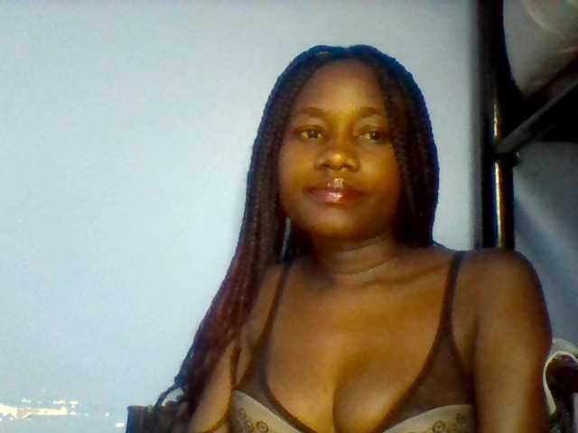 Cute-dall live cam on BongaCams