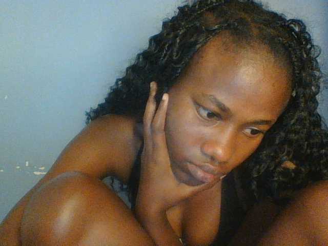 Cute-dall live cam preview