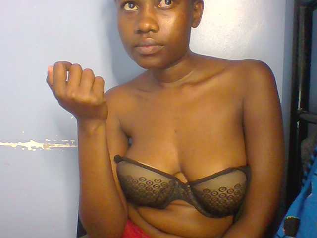 Cute-dall live cam on UnifiedCams